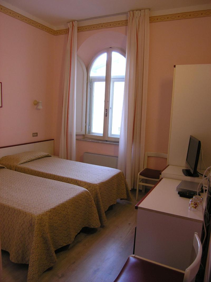 Elba Hotel Rosignano Solvay Exterior foto